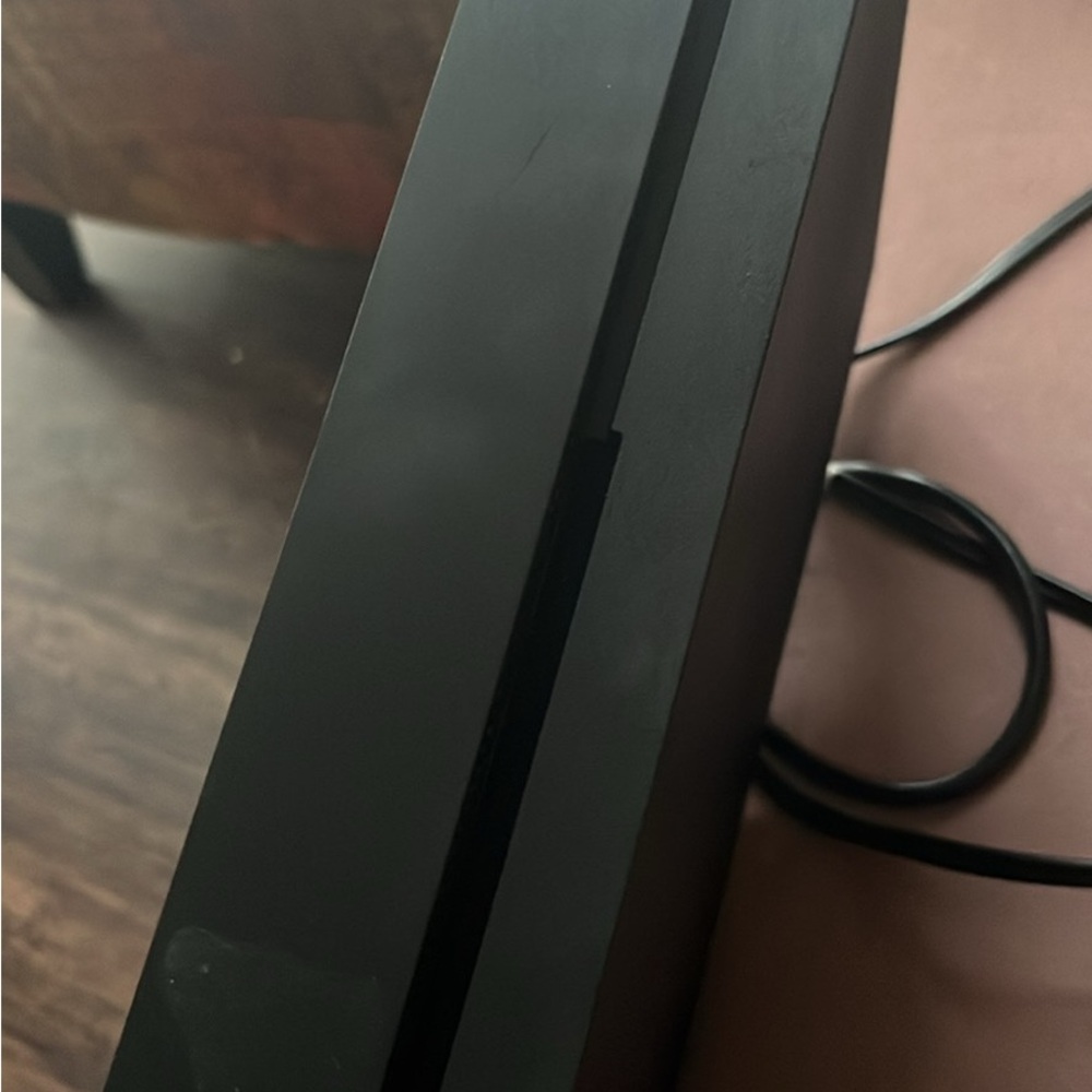 Xbox One Without Controller - Picture 4 of 5